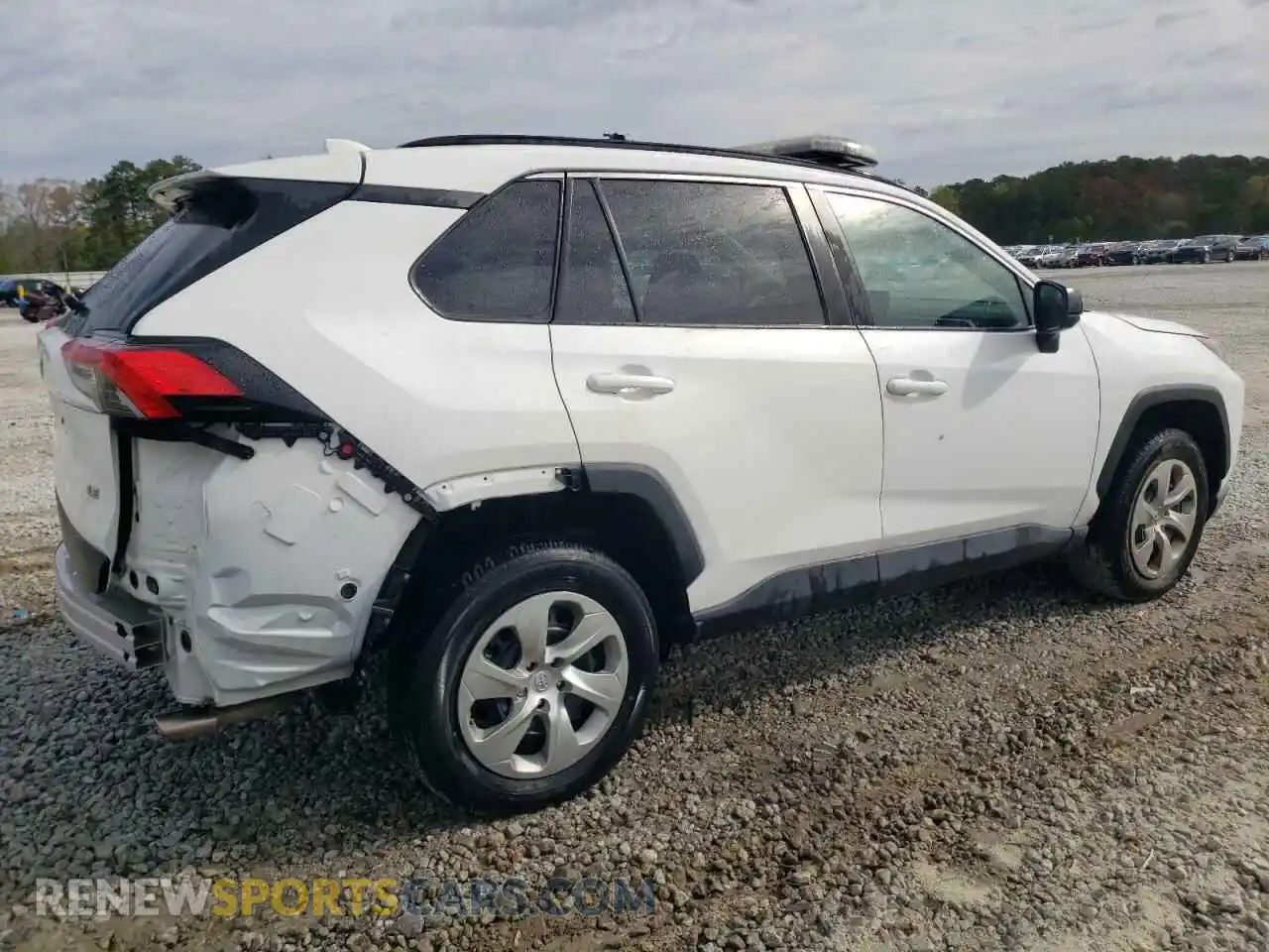 3 Photograph of a damaged car 2T3H1RFV7MC134336 TOYOTA RAV4 2021