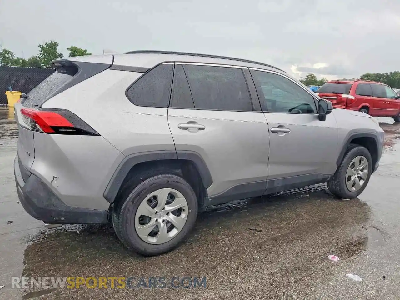 3 Photograph of a damaged car 2T3H1RFV7MC144302 TOYOTA RAV4 2021