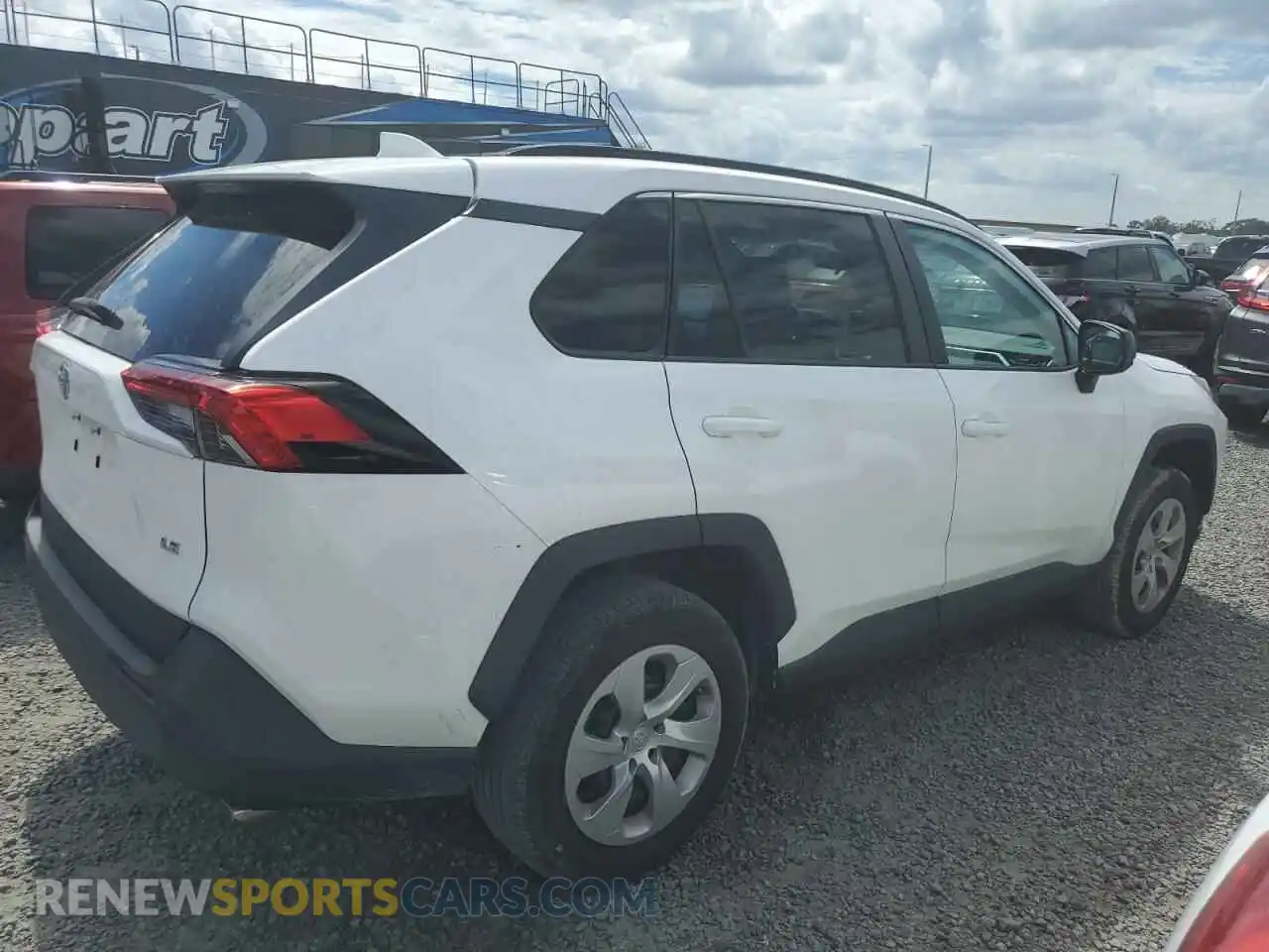 3 Photograph of a damaged car 2T3H1RFV7MC150438 TOYOTA RAV4 2021