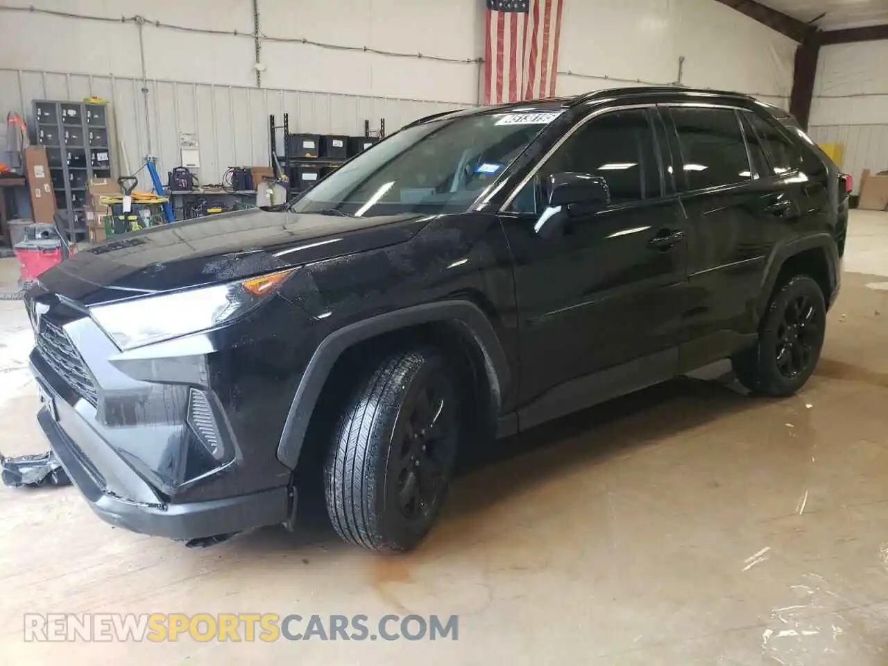 1 Photograph of a damaged car 2T3H1RFV7MC169572 TOYOTA RAV4 2021