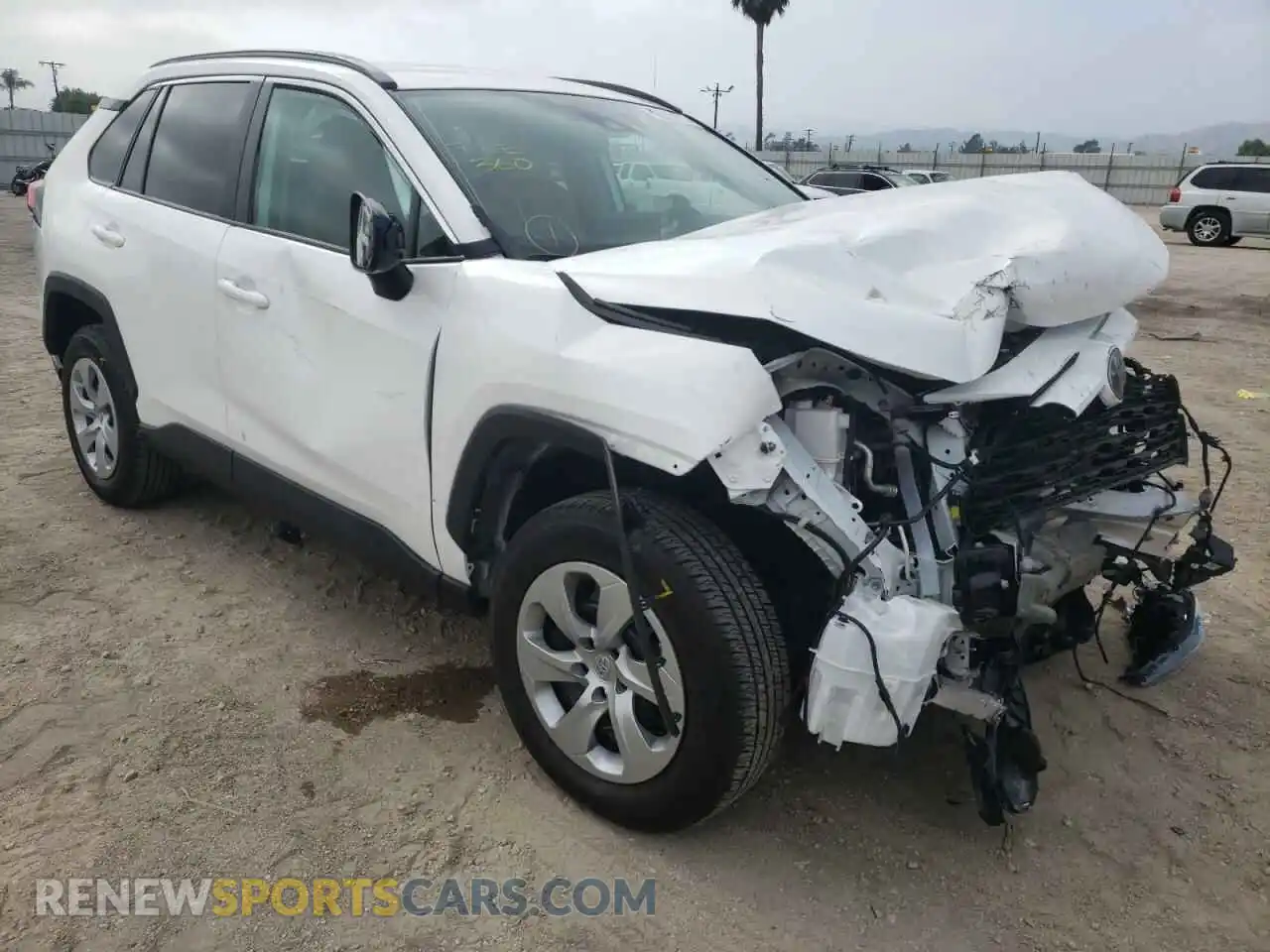 1 Photograph of a damaged car 2T3H1RFV7MW117311 TOYOTA RAV4 2021