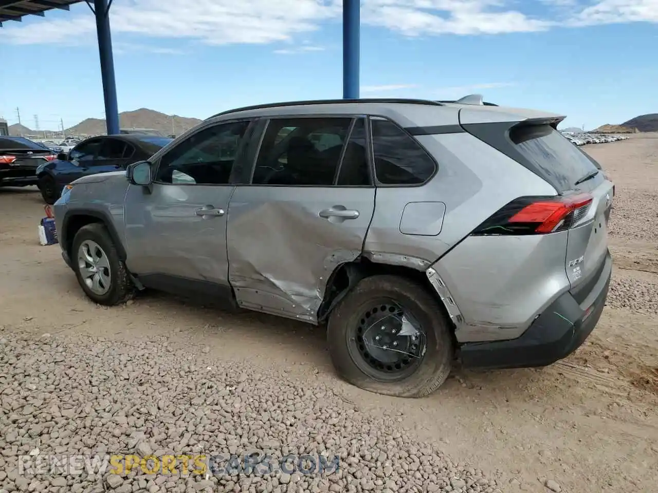 2 Photograph of a damaged car 2T3H1RFV8MC088502 TOYOTA RAV4 2021