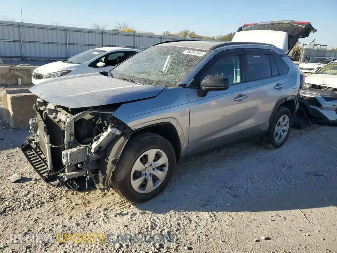 1 Photograph of a damaged car 2T3H1RFV8MC100275 TOYOTA RAV4 2021