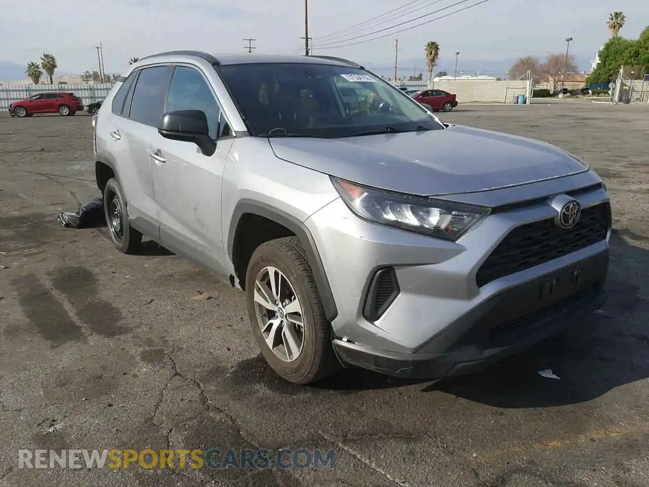 1 Photograph of a damaged car 2T3H1RFV8MC103290 TOYOTA RAV4 2021