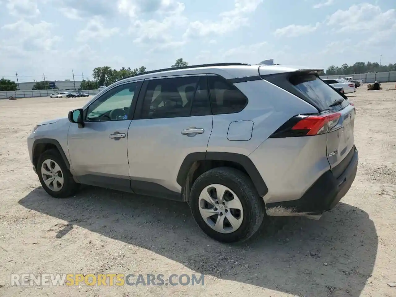 2 Photograph of a damaged car 2T3H1RFV8MC121272 TOYOTA RAV4 2021