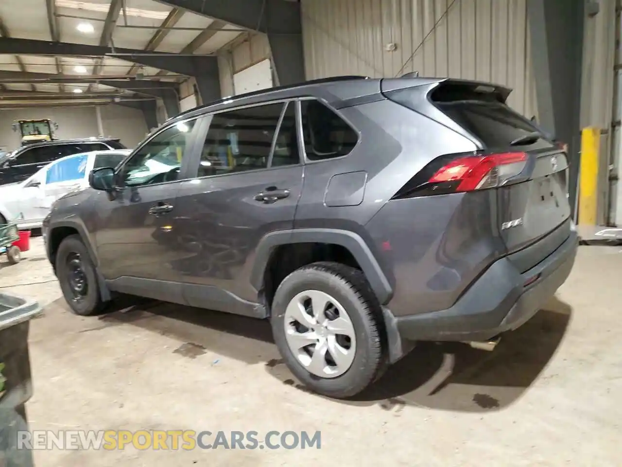 2 Photograph of a damaged car 2T3H1RFV8MC146768 TOYOTA RAV4 2021