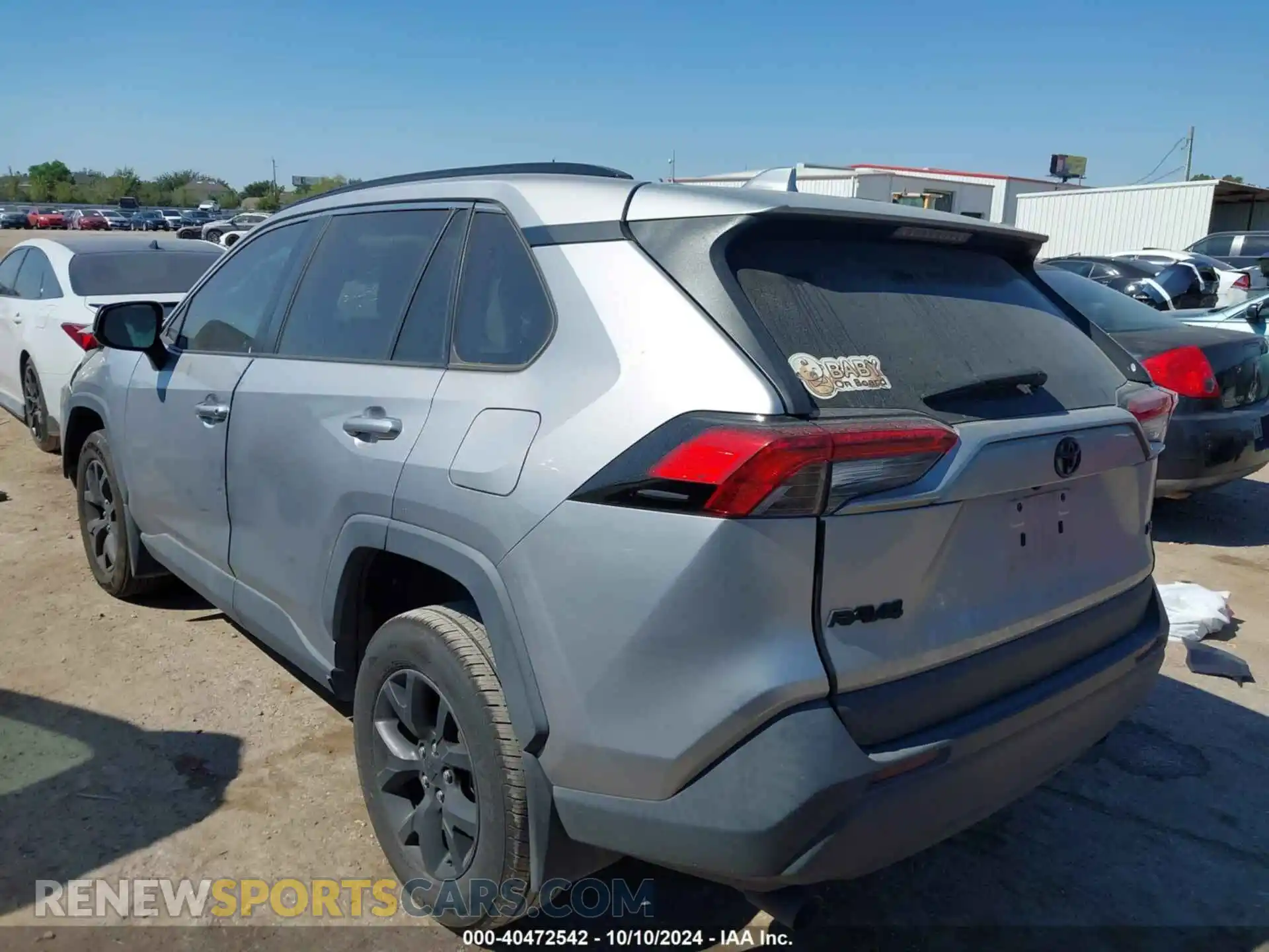 3 Фотография поврежденного автомобиля 2T3H1RFV8MC164316 TOYOTA RAV4 2021