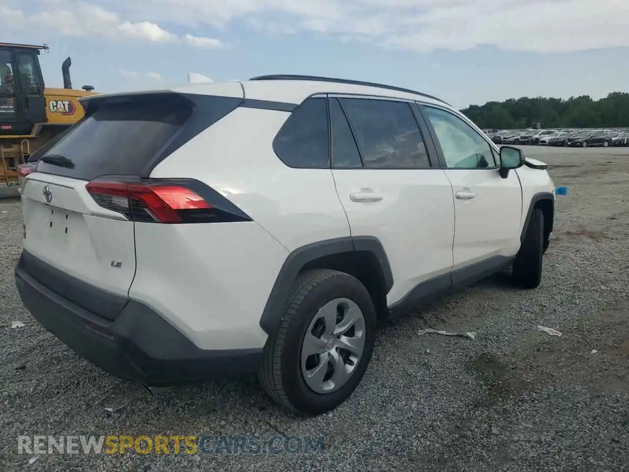 3 Photograph of a damaged car 2T3H1RFV8MW107192 TOYOTA RAV4 2021