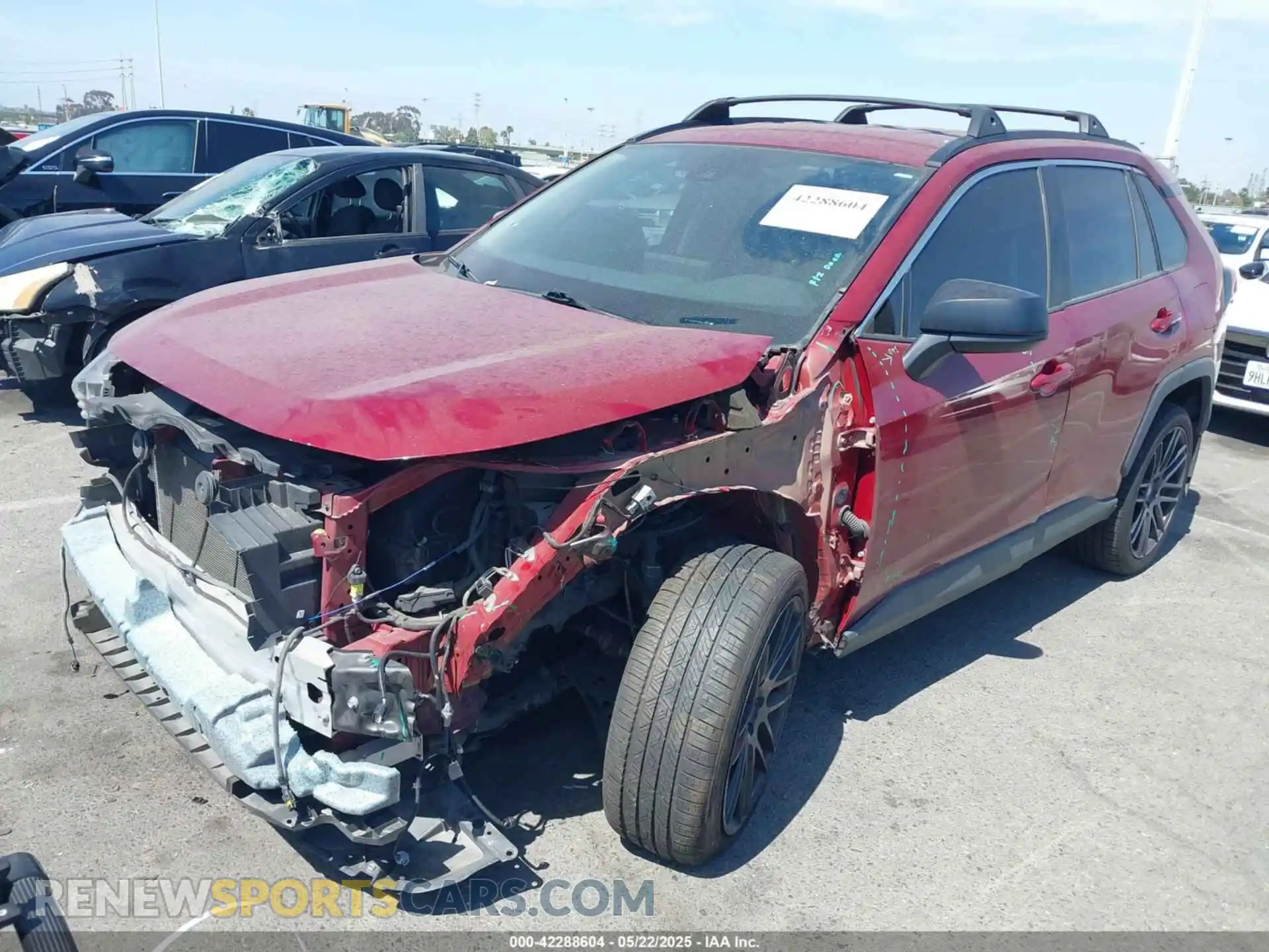 2 Photograph of a damaged car 2T3H1RFV8MW179820 TOYOTA RAV4 2021