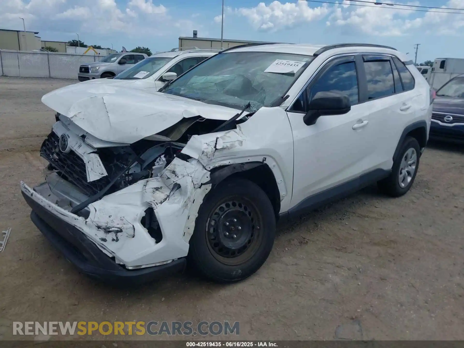 2 Photograph of a damaged car 2T3H1RFV8MW182801 TOYOTA RAV4 2021