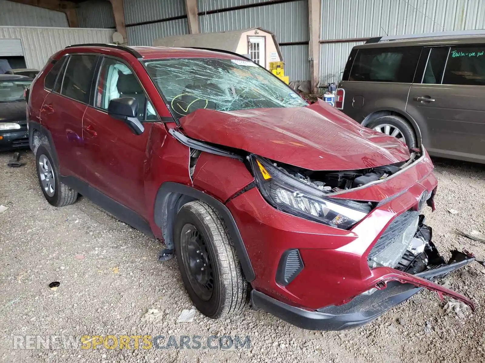 1 Photograph of a damaged car 2T3H1RFV9MC087553 TOYOTA RAV4 2021