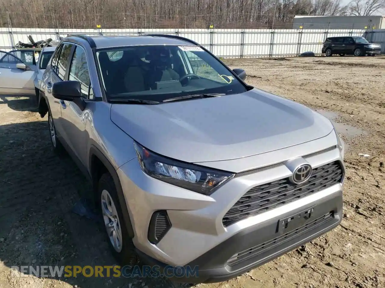 1 Photograph of a damaged car 2T3H1RFV9MC121412 TOYOTA RAV4 2021