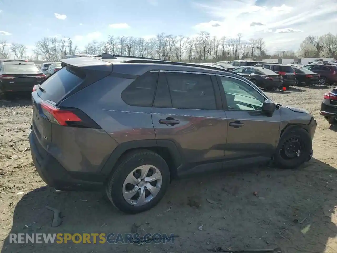 3 Photograph of a damaged car 2T3H1RFV9MC123676 TOYOTA RAV4 2021