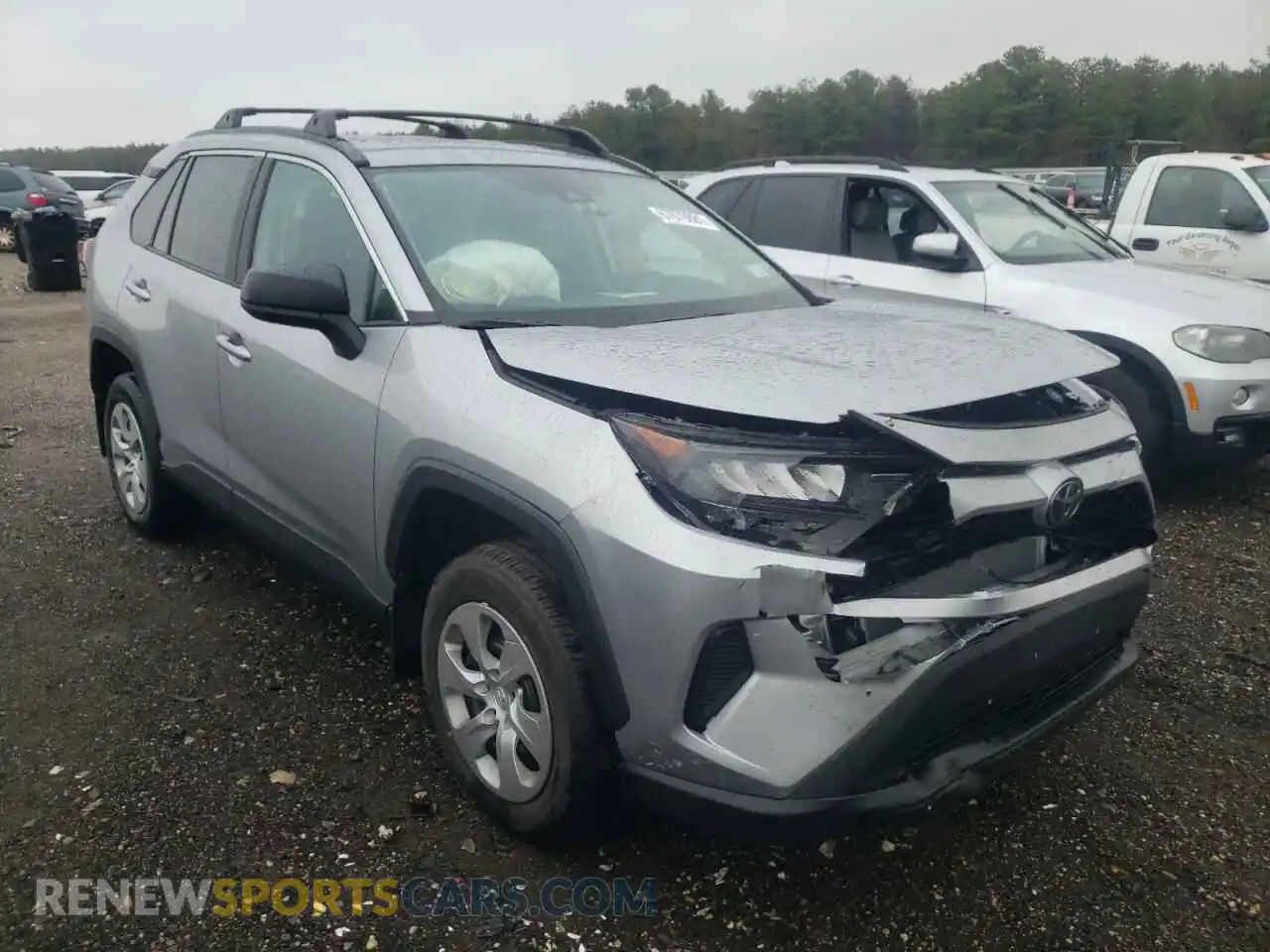 1 Photograph of a damaged car 2T3H1RFV9MC158685 TOYOTA RAV4 2021