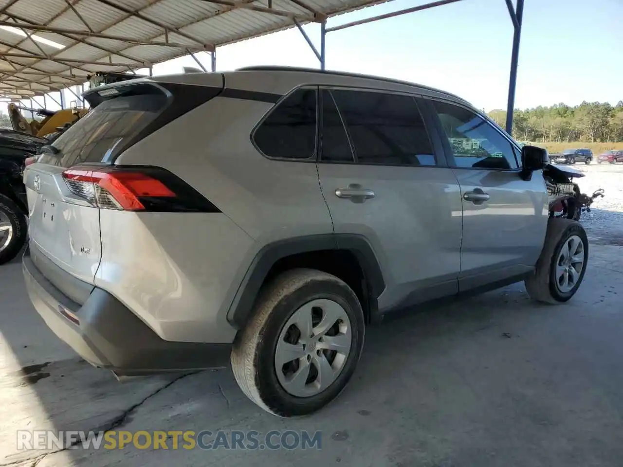 3 Photograph of a damaged car 2T3H1RFV9MC160209 TOYOTA RAV4 2021