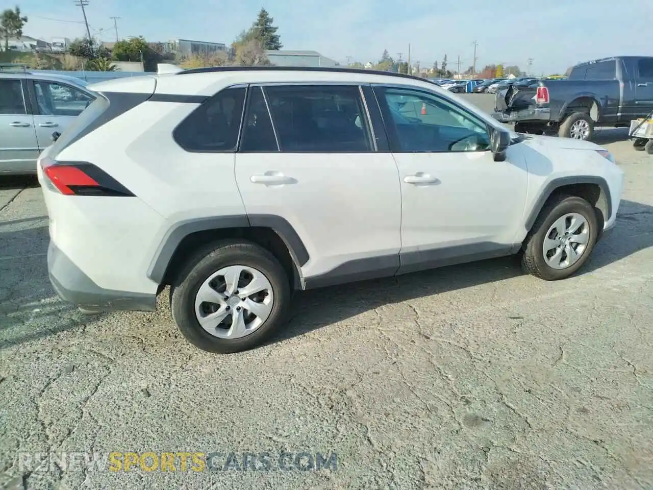 3 fotografías del automóvil dañado 2T3H1RFV9MW128682 TOYOTA RAV4 2021