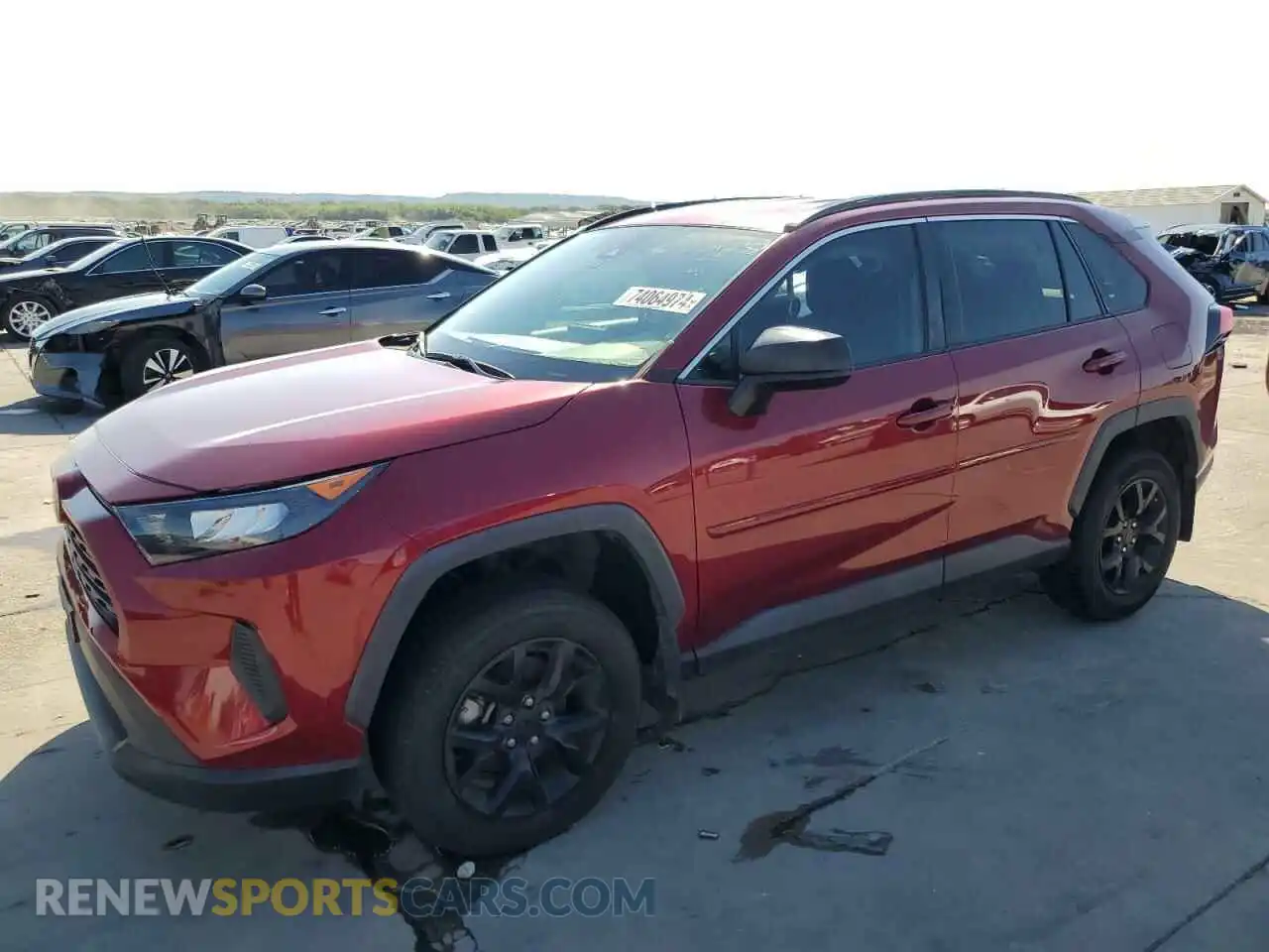 1 Photograph of a damaged car 2T3H1RFV9MW134451 TOYOTA RAV4 2021