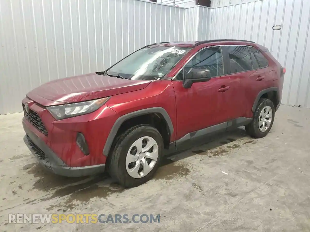 1 Photograph of a damaged car 2T3H1RFV9MW136684 TOYOTA RAV4 2021
