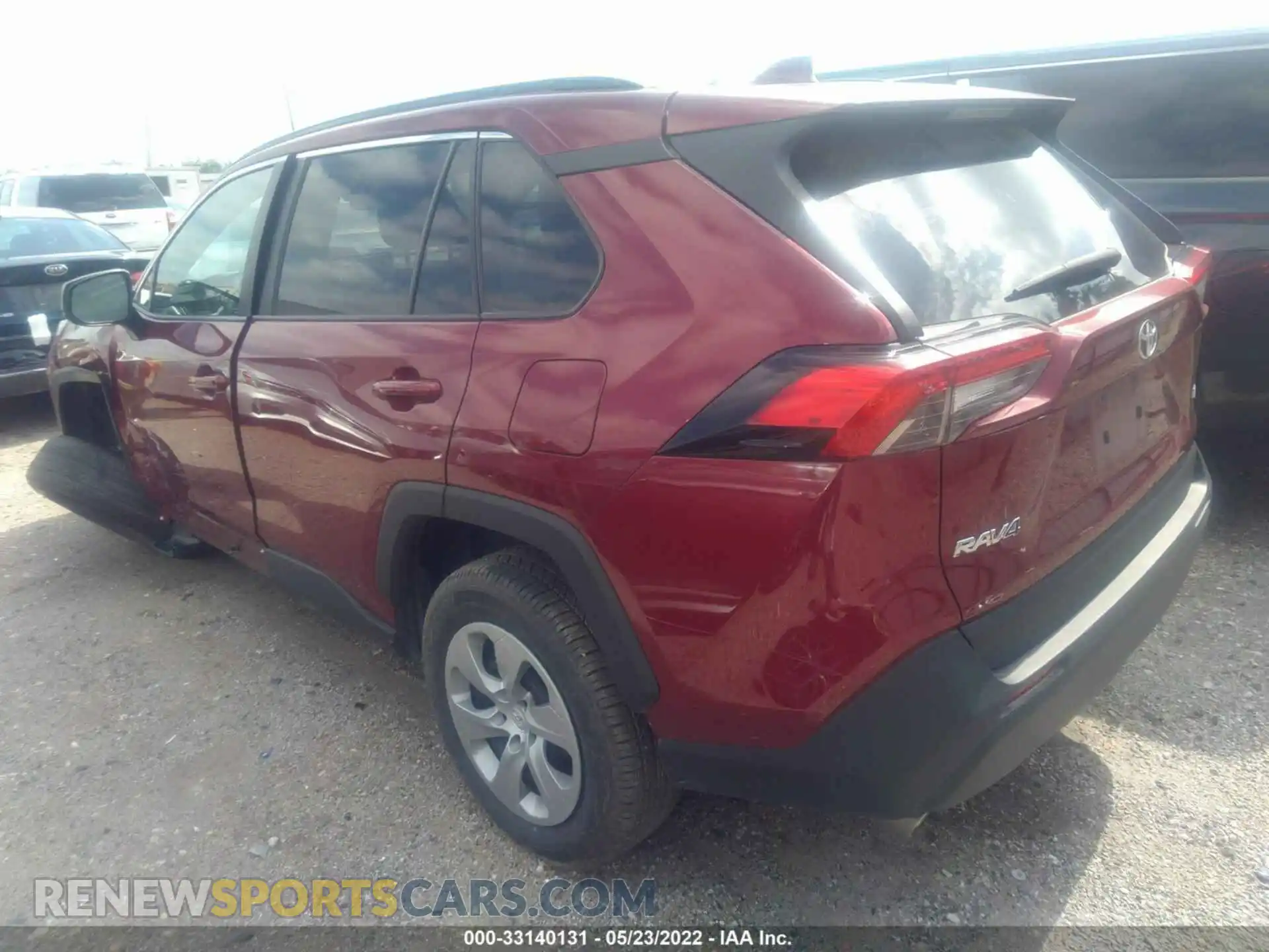 3 Photograph of a damaged car 2T3H1RFV9MW143795 TOYOTA RAV4 2021