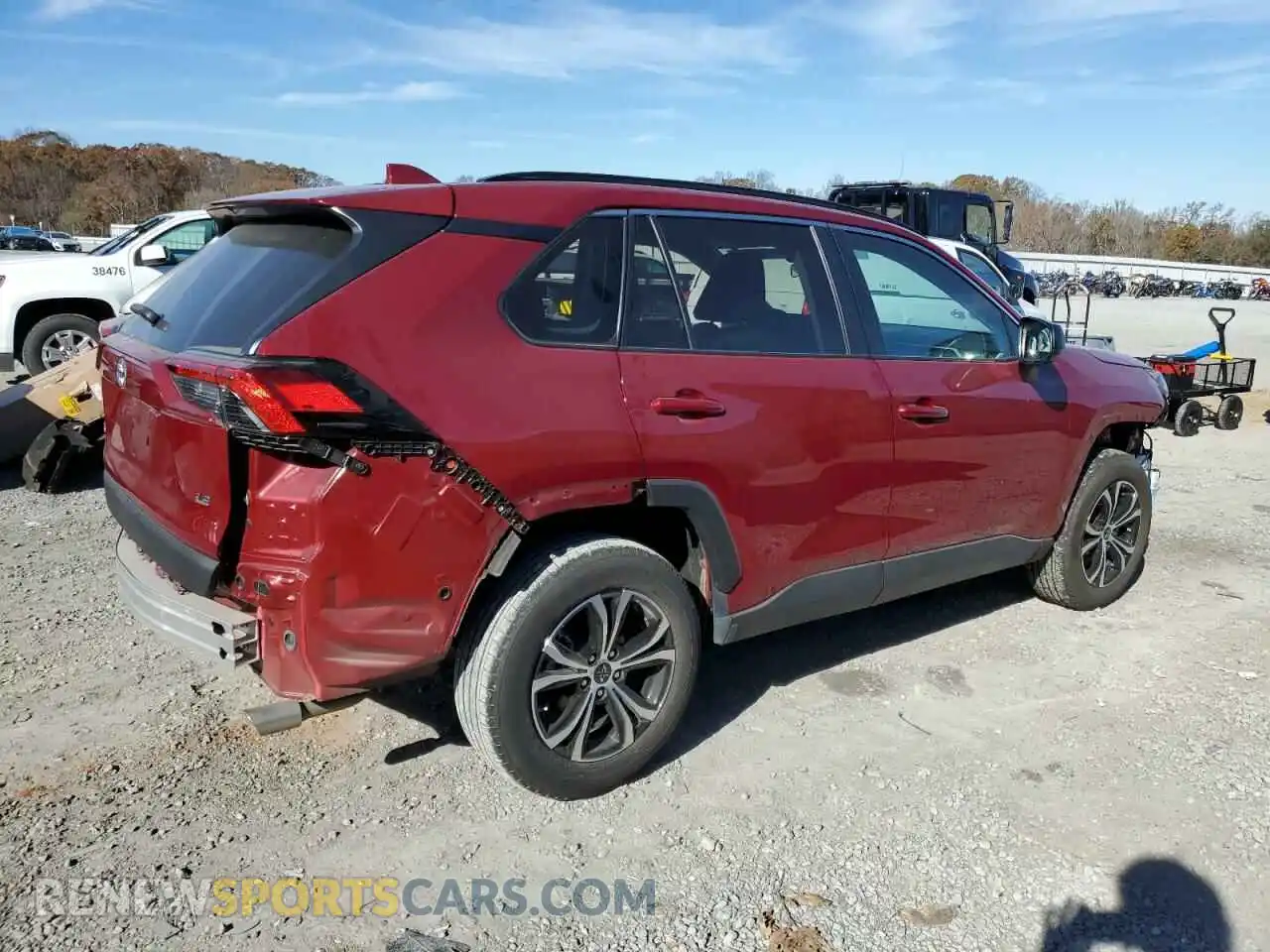 3 Photograph of a damaged car 2T3H1RFV9MW159351 TOYOTA RAV4 2021