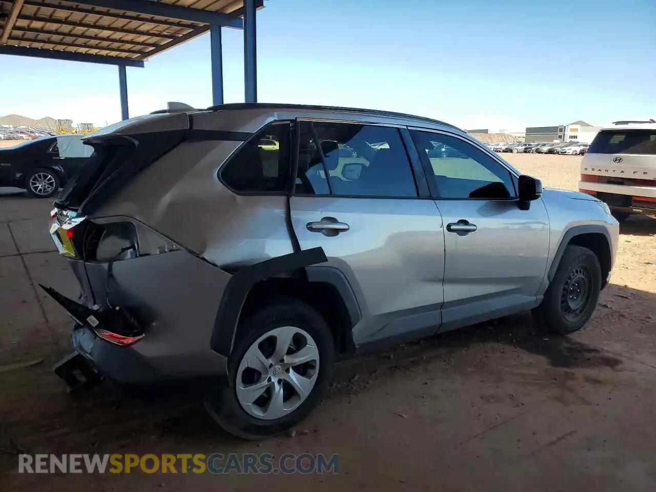 3 Фотография поврежденного автомобиля 2T3H1RFVXMC105946 TOYOTA RAV4 2021
