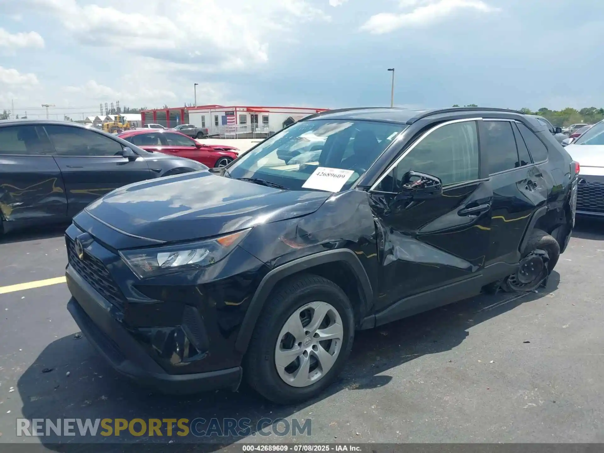 2 fotografías del automóvil dañado 2T3H1RFVXMC112945 TOYOTA RAV4 2021