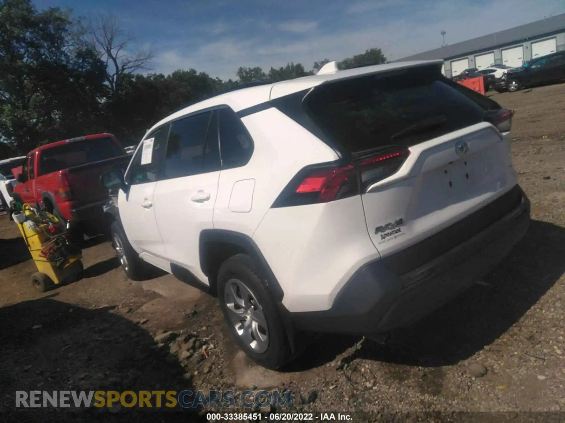 3 Photograph of a damaged car 2T3H1RFVXMC119569 TOYOTA RAV4 2021
