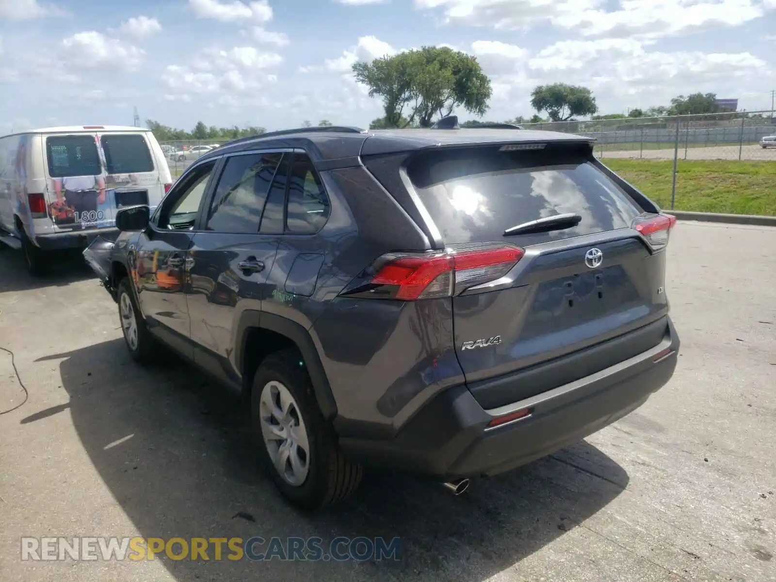 3 fotografías del automóvil dañado 2T3H1RFVXMC121564 TOYOTA RAV4 2021