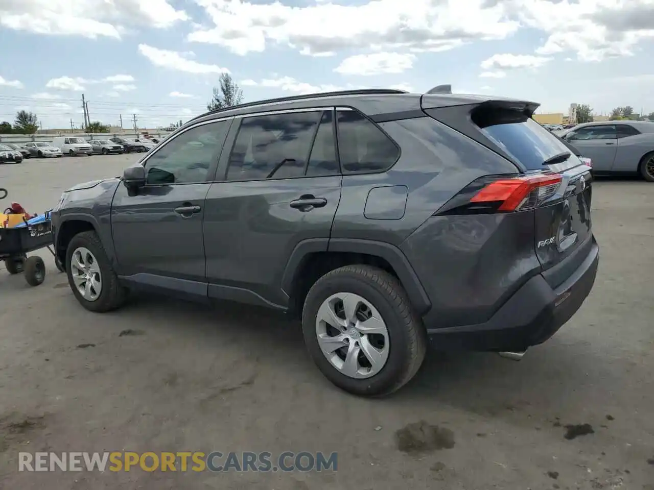 2 Photograph of a damaged car 2T3H1RFVXMC131592 TOYOTA RAV4 2021