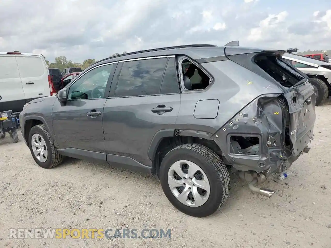 2 Photograph of a damaged car 2T3H1RFVXMC152023 TOYOTA RAV4 2021