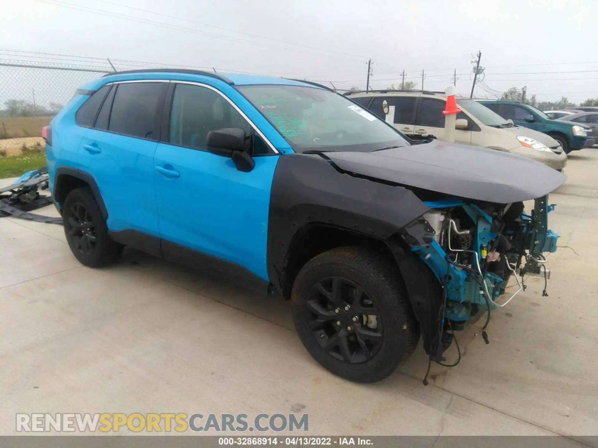1 Photograph of a damaged car 2T3H1RFVXMW167572 TOYOTA RAV4 2021