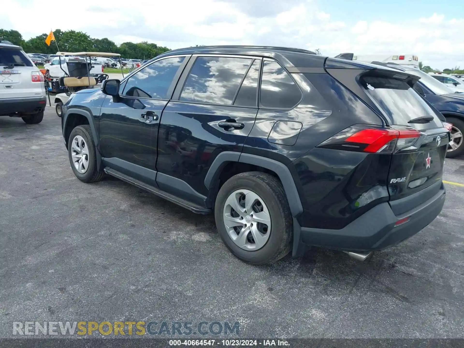3 Photograph of a damaged car 2T3H1RFVXMW182248 TOYOTA RAV4 2021
