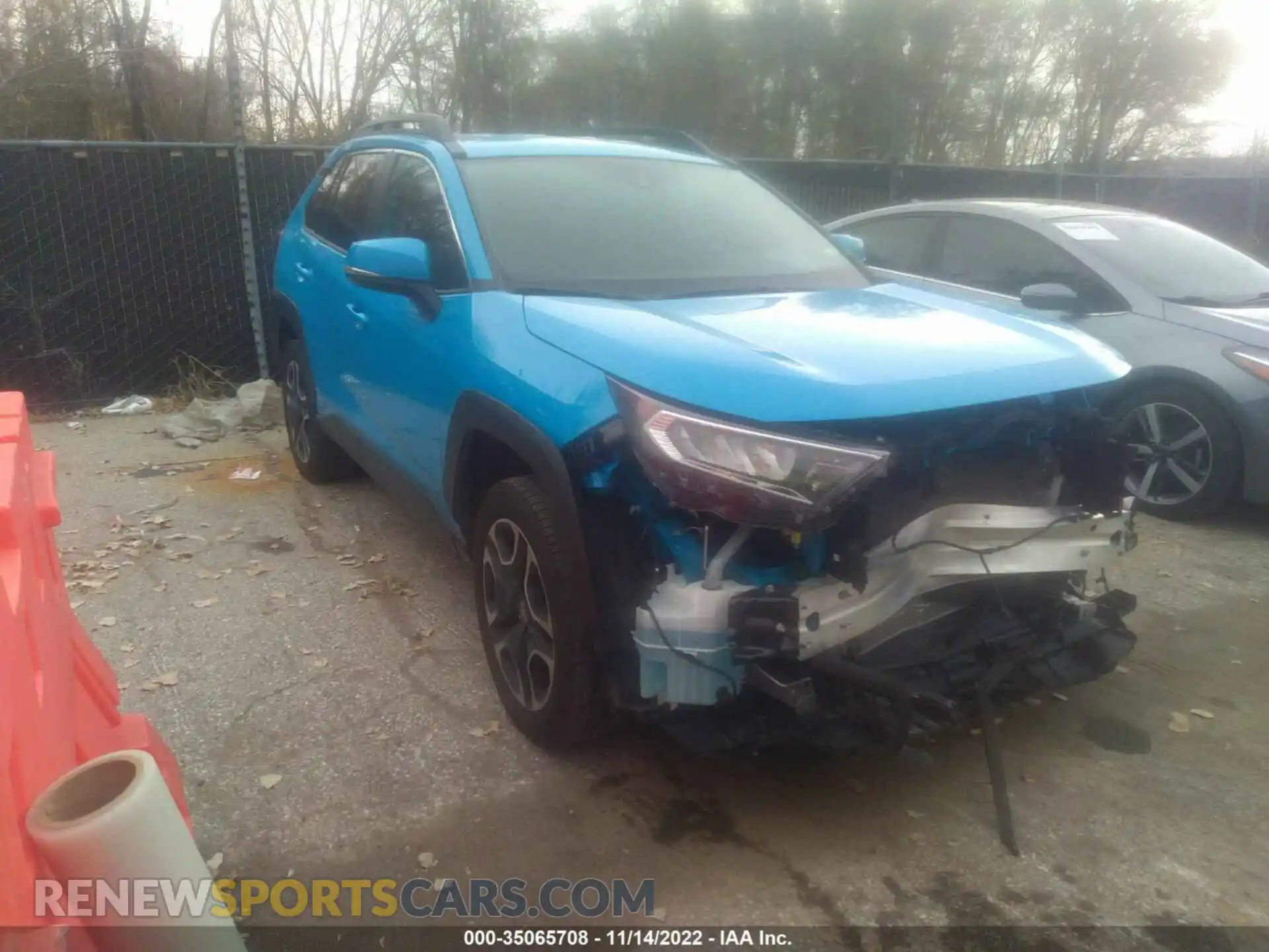 1 Photograph of a damaged car 2T3J1RFV1MW203005 TOYOTA RAV4 2021