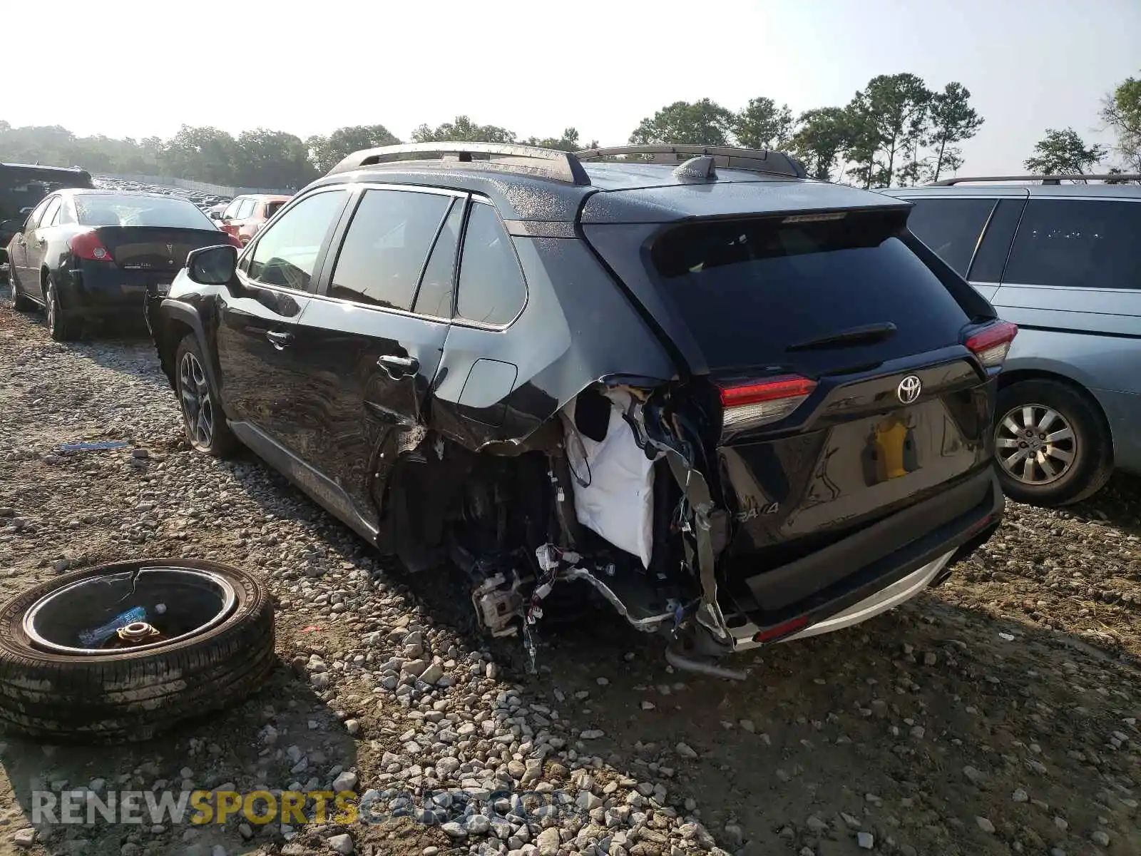 3 Photograph of a damaged car 2T3J1RFV2MW162724 TOYOTA RAV4 2021