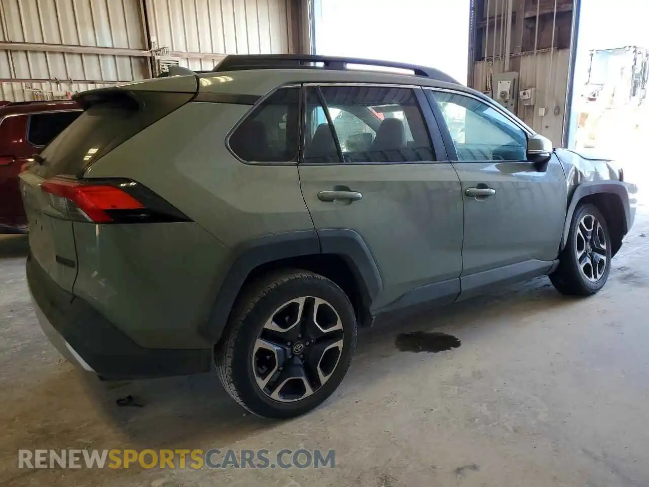 3 Photograph of a damaged car 2T3J1RFV5MW142676 TOYOTA RAV4 2021
