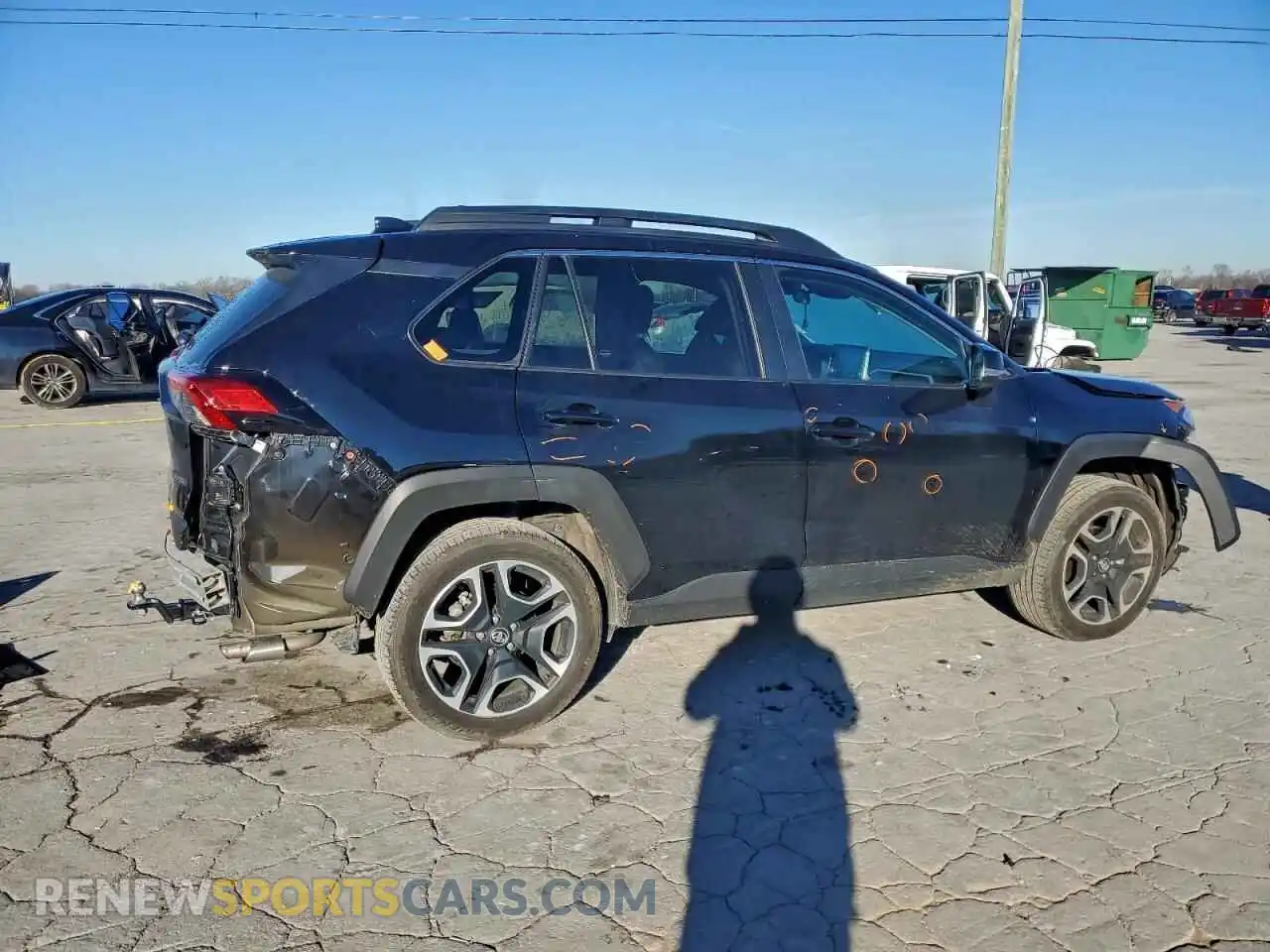 3 Photograph of a damaged car 2T3J1RFV5MW163706 TOYOTA RAV4 2021
