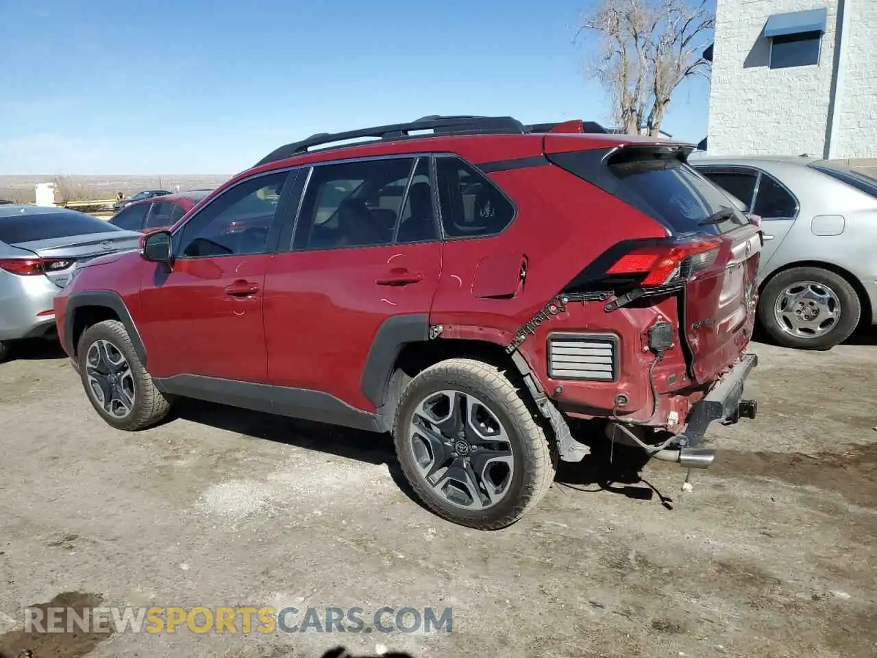 2 Photograph of a damaged car 2T3J1RFVXMW248007 TOYOTA RAV4 2021