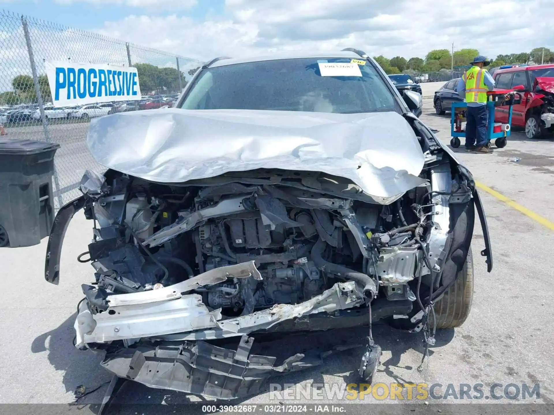 6 Photograph of a damaged car 2T3K1RFV0MC087124 TOYOTA RAV4 2021