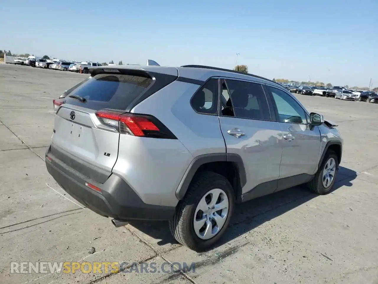 3 Photograph of a damaged car 2T3K1RFV0MC114788 TOYOTA RAV4 2021