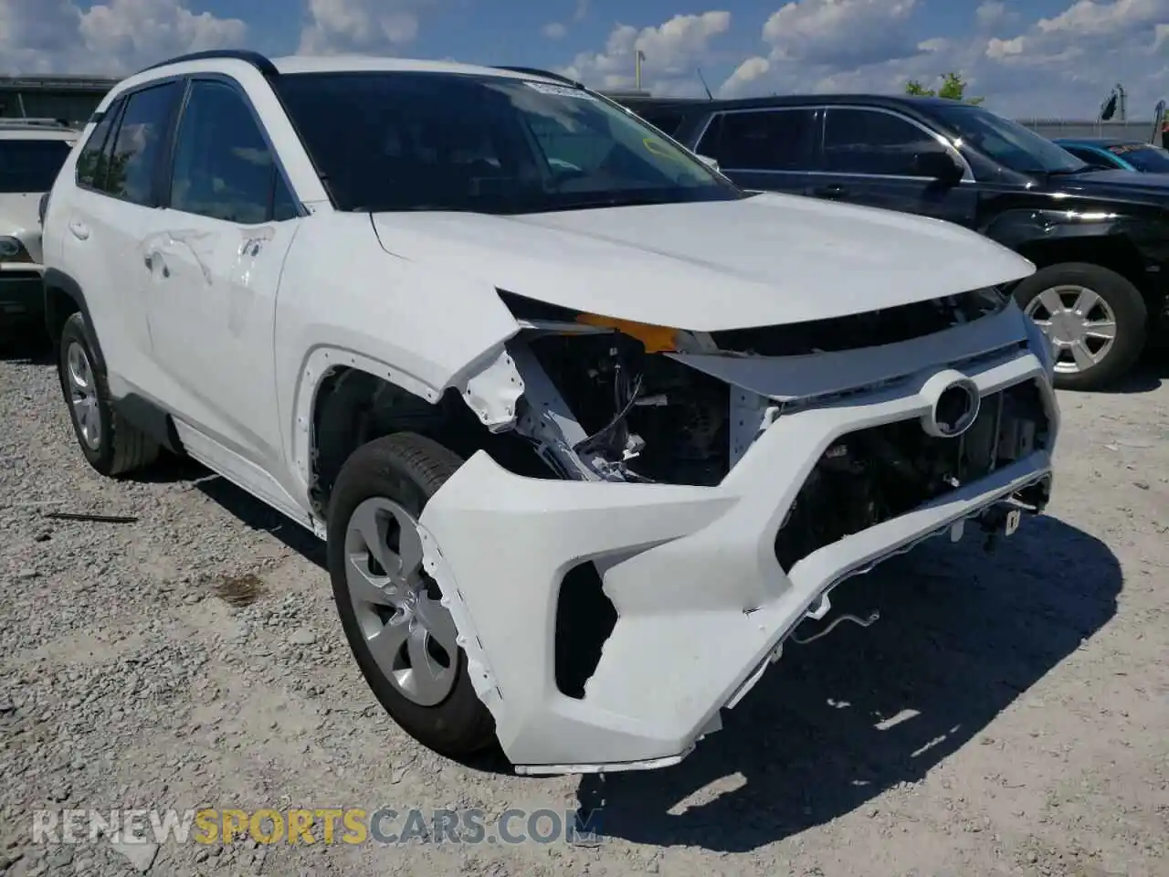 1 Photograph of a damaged car 2T3K1RFV0MW165495 TOYOTA RAV4 2021