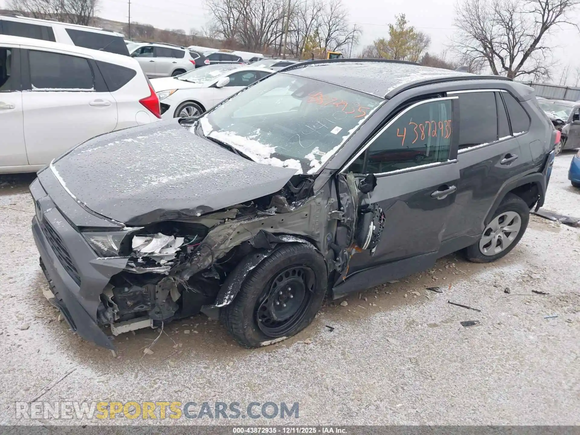 2 Photograph of a damaged car 2T3K1RFV1MC124410 TOYOTA RAV4 2021