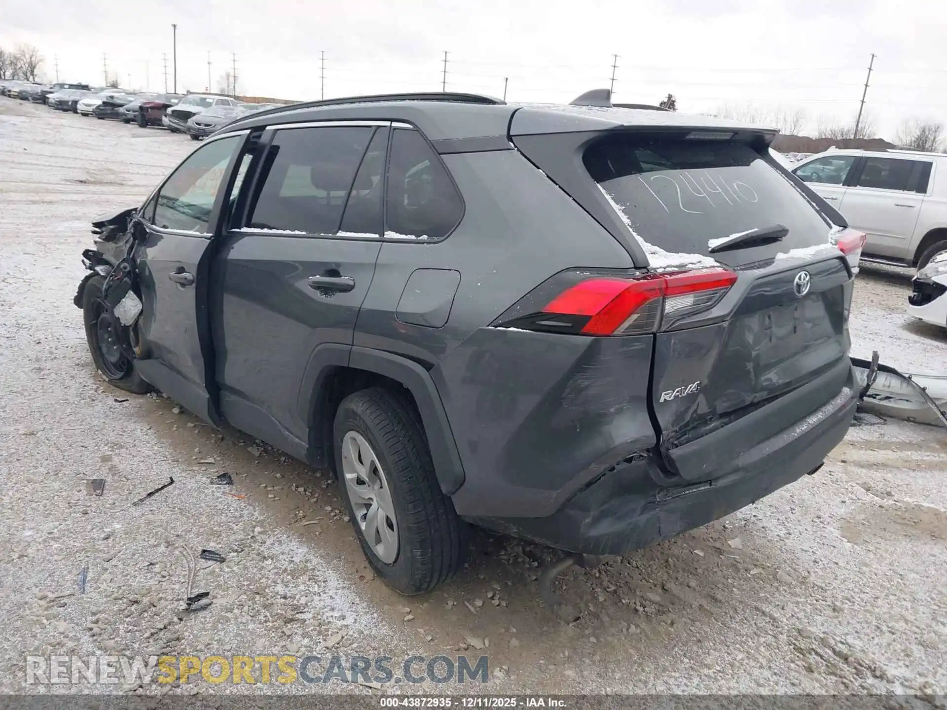 3 Photograph of a damaged car 2T3K1RFV1MC124410 TOYOTA RAV4 2021