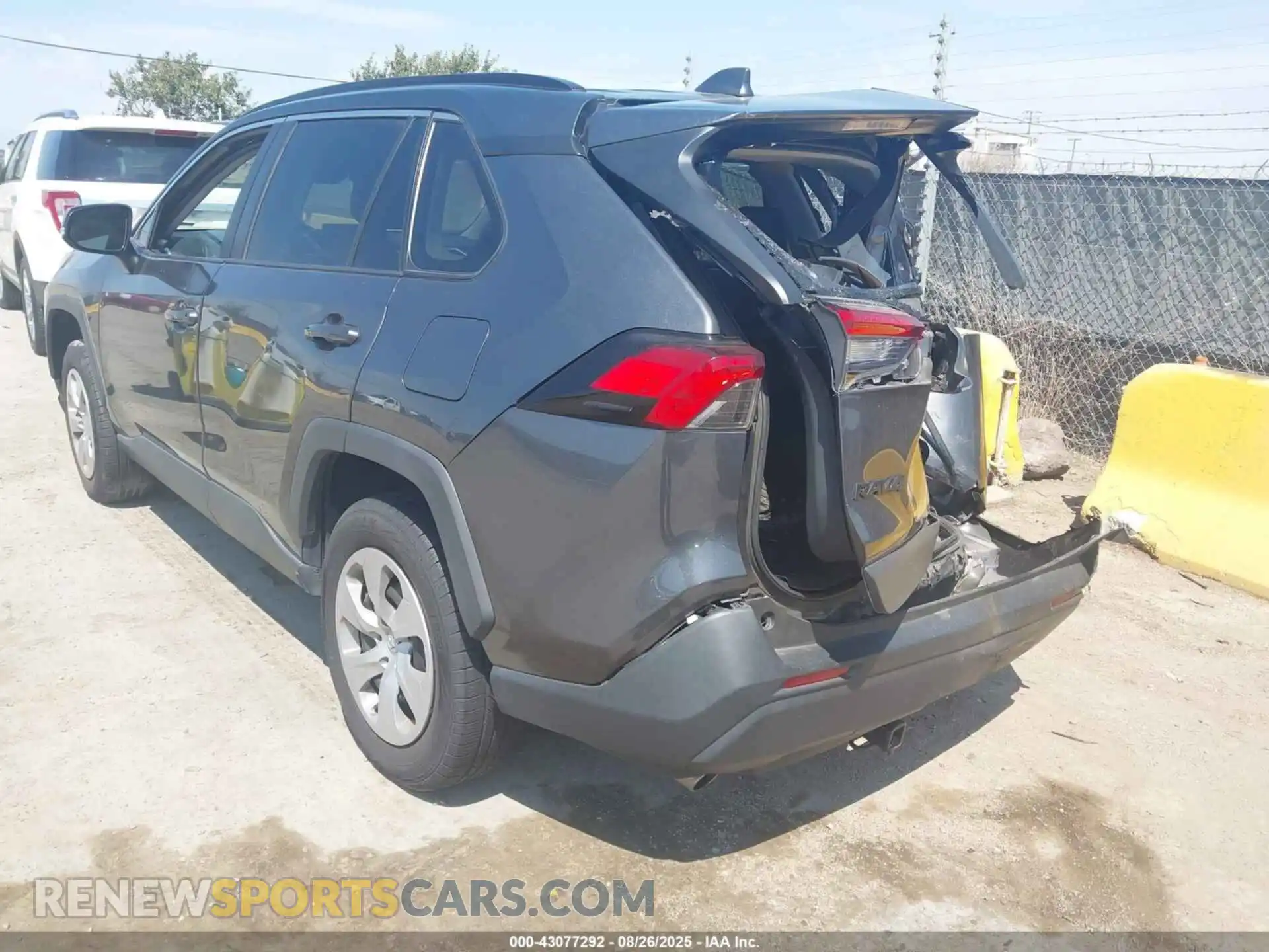 3 Photograph of a damaged car 2T3K1RFV2MC090767 TOYOTA RAV4 2021