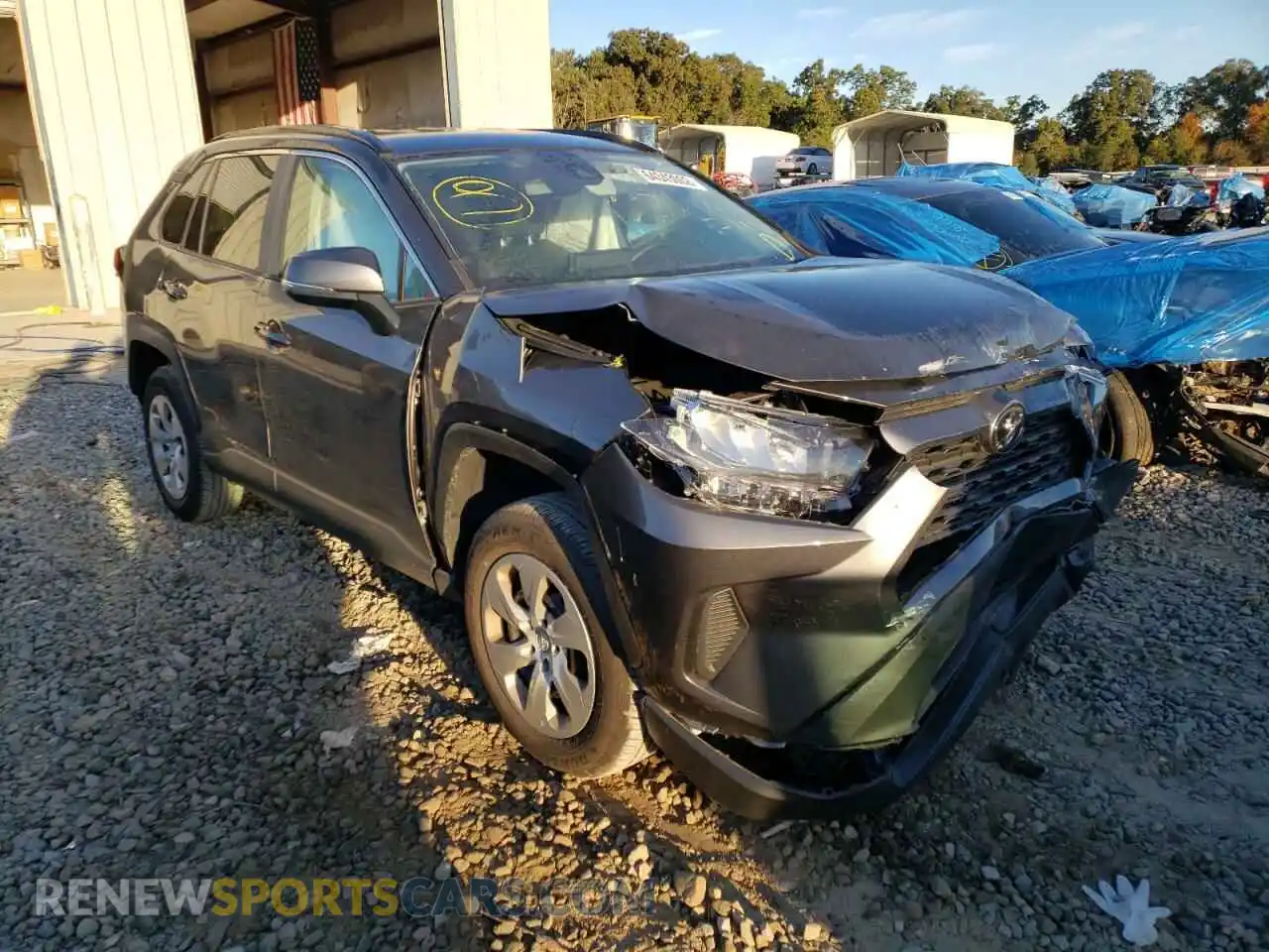 1 Photograph of a damaged car 2T3K1RFV5MC172850 TOYOTA RAV4 2021