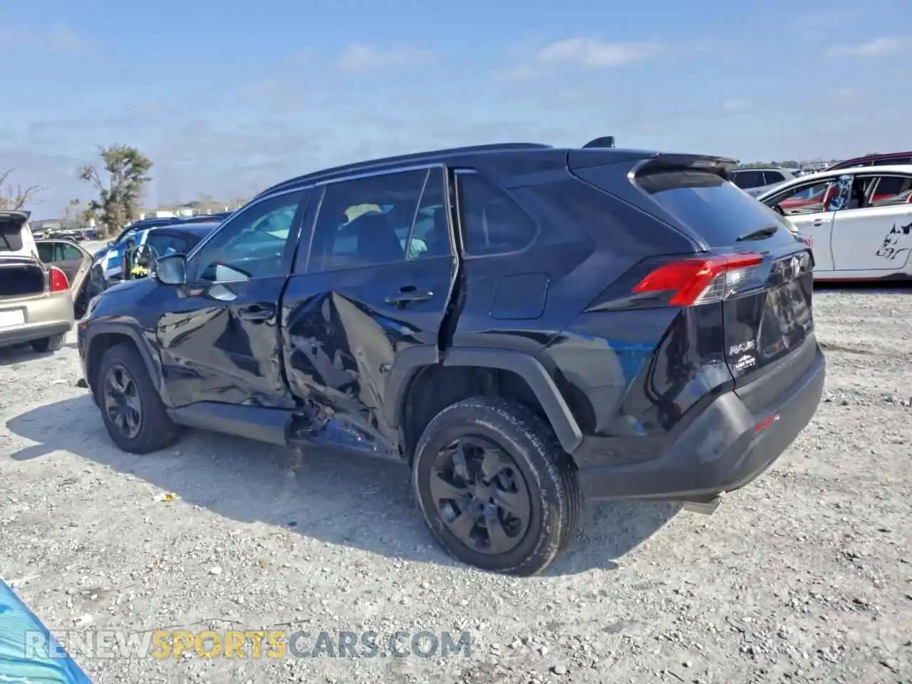 2 Фотография поврежденного автомобиля 2T3K1RFV6MC110342 TOYOTA RAV4 2021