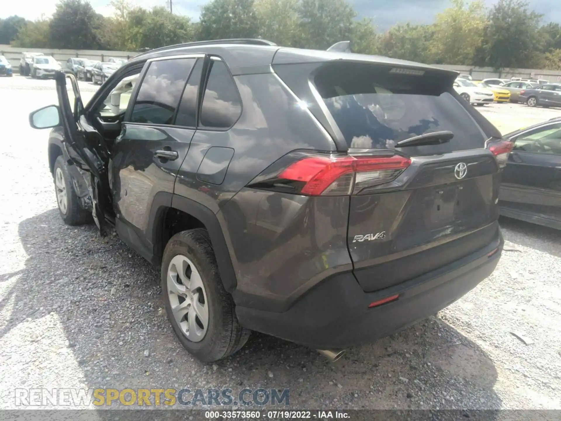 3 Photograph of a damaged car 2T3K1RFV6MC156625 TOYOTA RAV4 2021