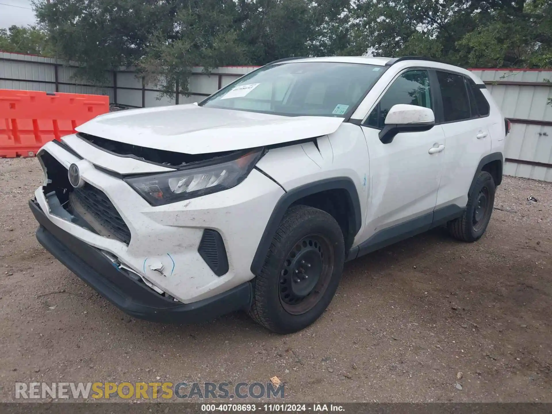 2 fotografías del automóvil dañado 2T3K1RFV7MW121106 TOYOTA RAV4 2021