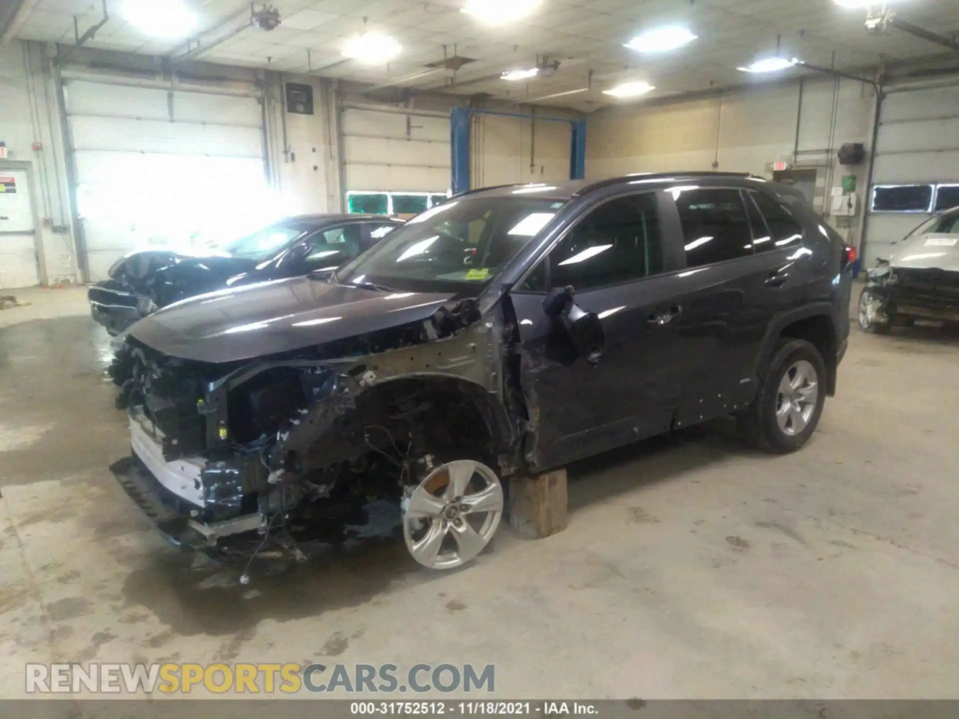 2 Photograph of a damaged car 2T3L6RFV7MW005345 TOYOTA RAV4 2021