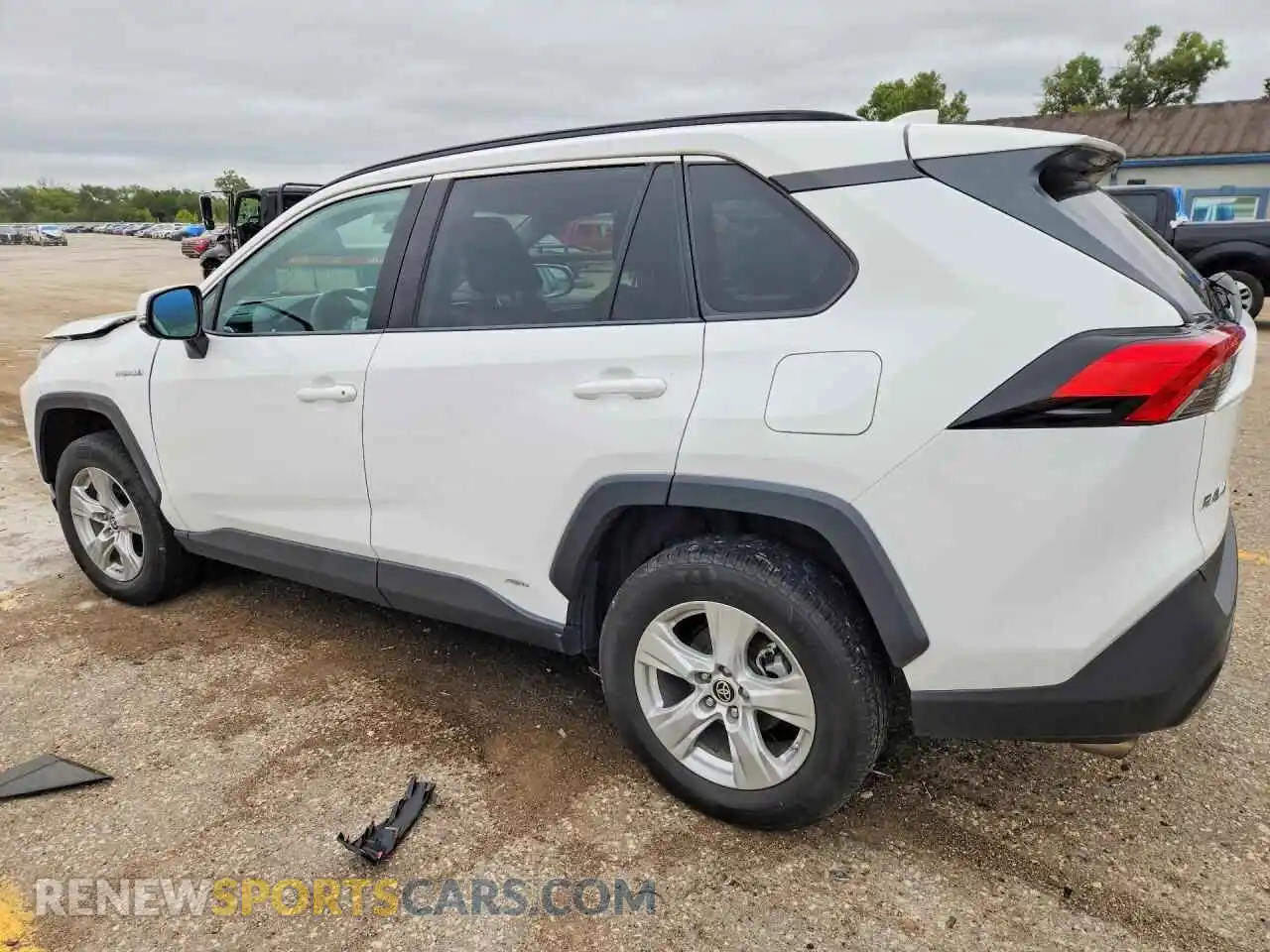 2 Фотография поврежденного автомобиля 2T3MWRFV5MW114830 TOYOTA RAV4 2021