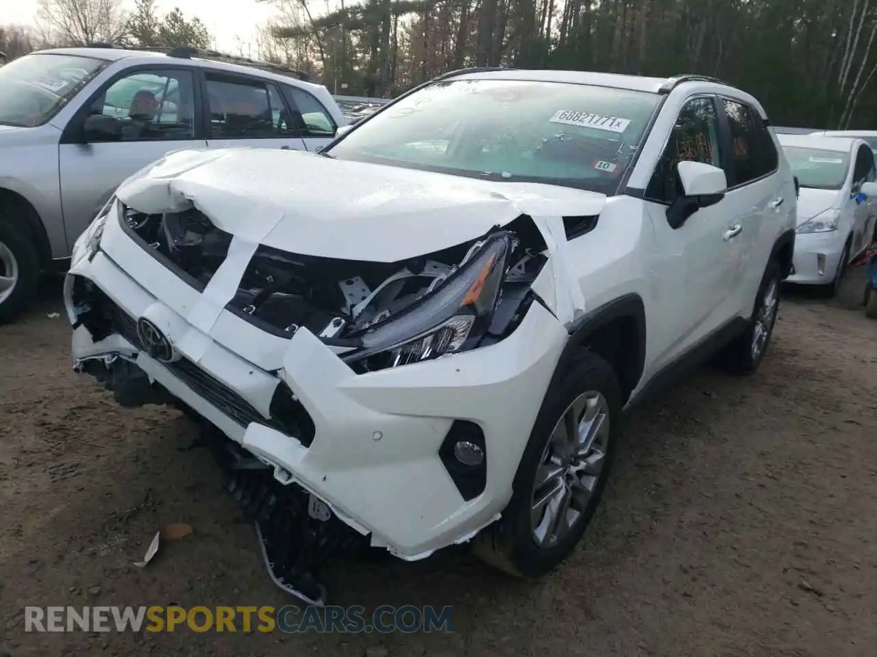 2 Photograph of a damaged car 2T3N1RFV0MW220413 TOYOTA RAV4 2021